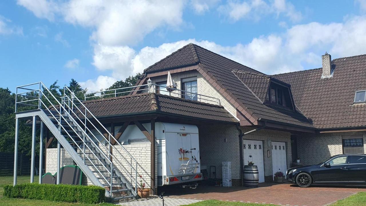 Ferienwohnung Hahnentange 拉奥德芬 外观 照片